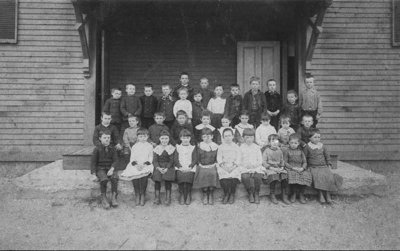 Sand Hill Schoolhouse students ca. 1900