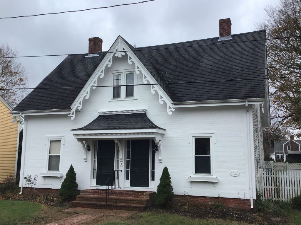 Cpt Abraham Hoxie House